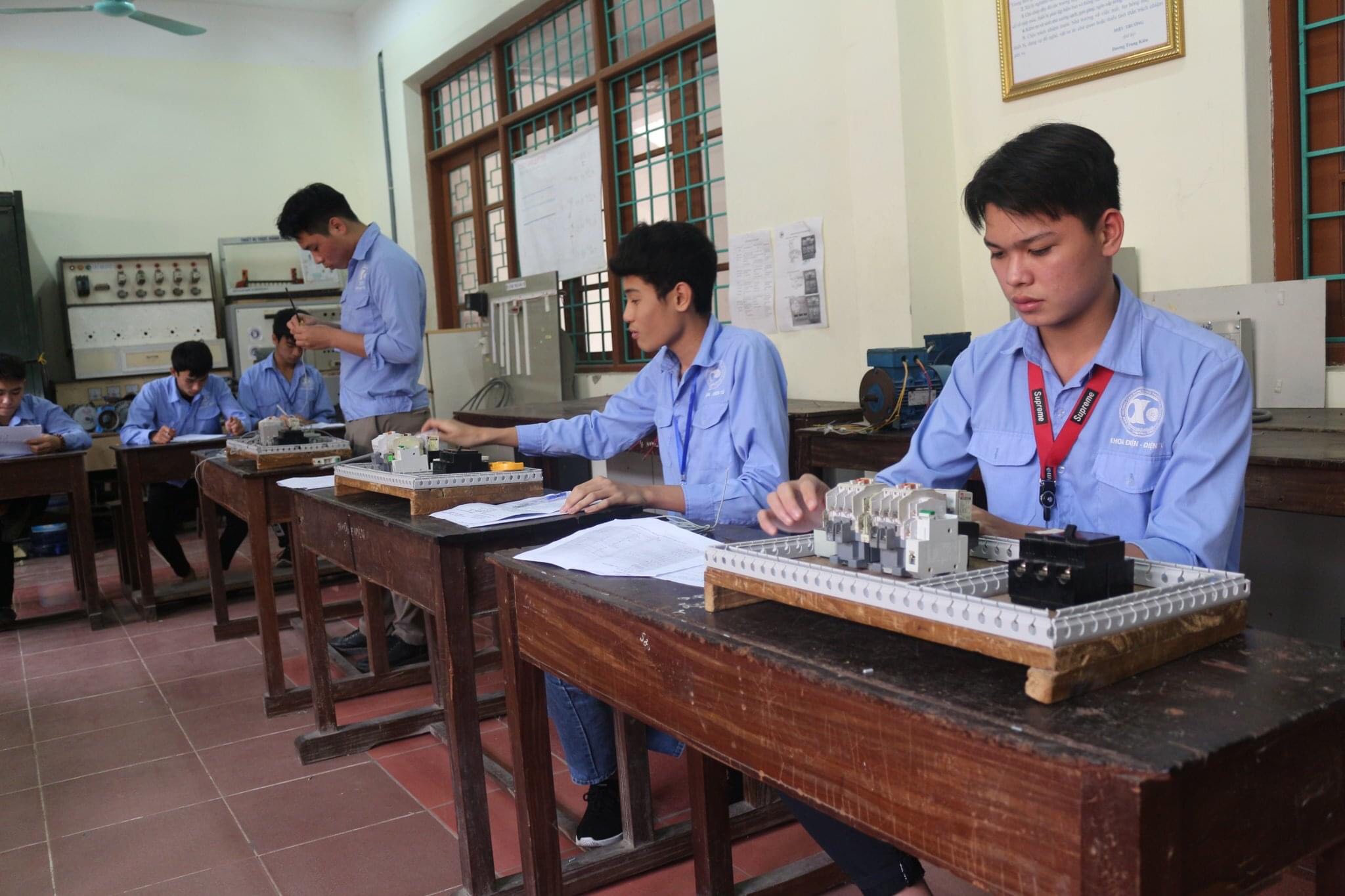 Nghề ĐCN