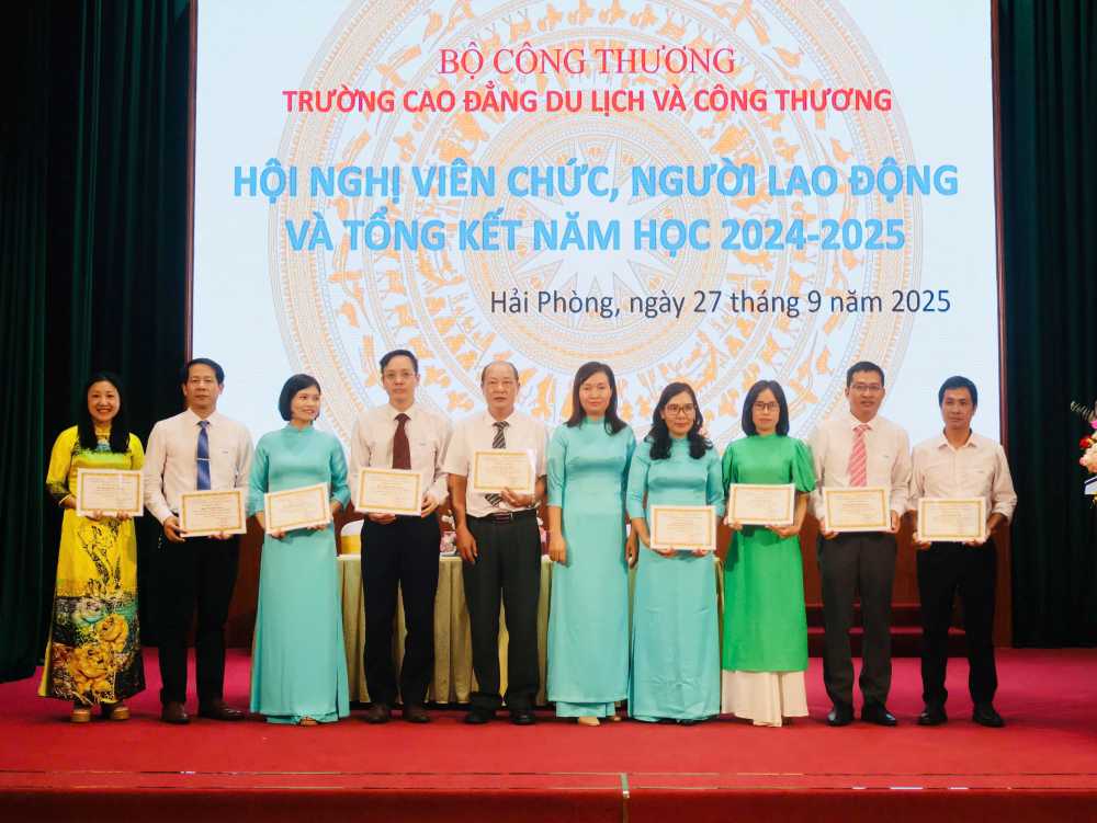 z7060565178347 abe29eac4fa64cacbfb97d2bb9585ac1