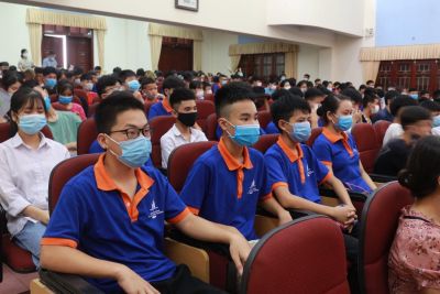 TH&Ocirc;NG B&Aacute;O TUYỂN SINH CHƯƠNG TR&Igrave;NH 9+