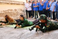 SINH VI&Ecirc;N KH&Oacute;A 60 THAM GIA KH&Oacute;A HỌC GI&Aacute;O DỤC QUỐC PH&Ograve;NG - AN NINH