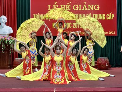 15.9 - h&agrave;ng loạt trường đại học c&ocirc;ng bố điểm chuẩn năm 2022