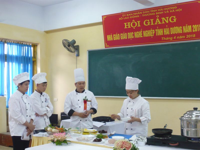 Kỹ thuật chế biến m&oacute;n ăn